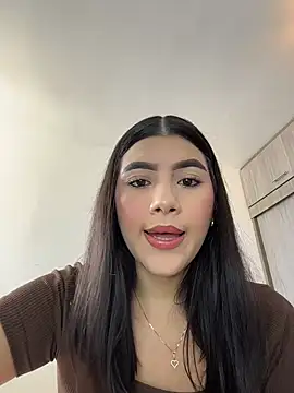 Snapshot of Julietalcl chatting on July 25, 2026, 8:04 pm Julietalcl online show from July 25, 2026, 8:04 pm