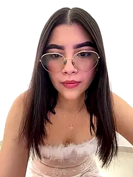 Snapshot of Julietalcl chatting on November 30, 2025, 6:52 pm Julietalcl online show from November 30, 2025, 6:52 pm