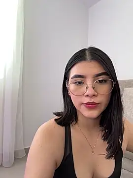 Snapshot of Julietalcl chatting on November 9, 2025, 9:08 pm Julietalcl online show from November 9, 2025, 9:08 pm