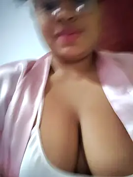 Aliona  online show from November 21, 2025, 10:25 am