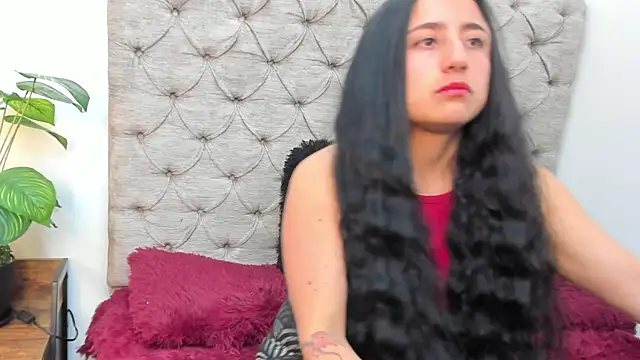 Snapshot of Samanta_Fischer chatting on November 5, 2025, 11:24 am Samanta Fischer online show from November 5, 2025, 11:24 am