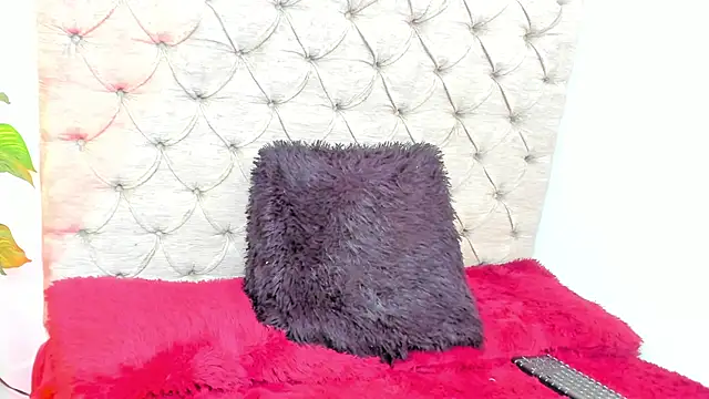 Snapshot of Samanta_Fischer chatting on November 4, 2025, 11:36 am Samanta Fischer online show from November 4, 2025, 11:36 am