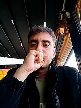 Snapshot of ahmetblk95 chatting on November 29, 2025, 10:04 am ahmetblk95 online show from November 29, 2025, 10:04 am