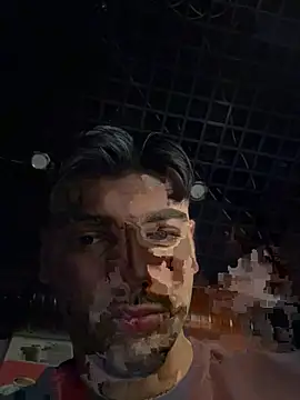 emir343475 online show from December 15, 2025, 3:51 pm