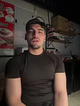 emir343475 online show from October 28, 2025, 8:52 pm