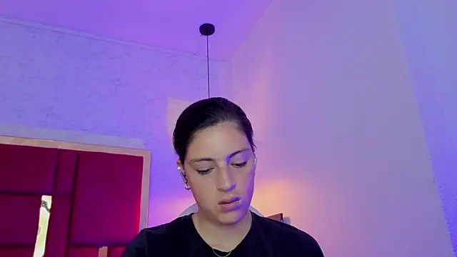 Snapshot of moon_winy chatting on March 12, 2026, 11:36 am moon winy online show from March 12, 2026, 11:36 am