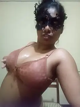 VeronicaPatel online show from October 28, 2025, 7:02 pm