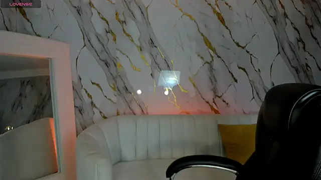 Snapshot of CelesteMoonX chatting on June 13, 2026, 2:31 am CelesteMoonX online show from June 13, 2026, 2:31 am