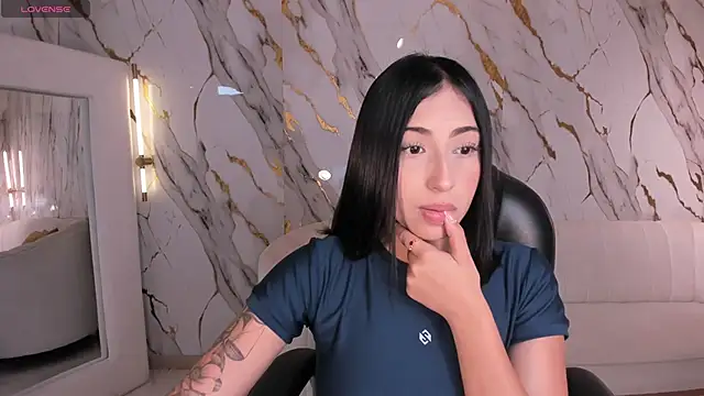Snapshot of CelesteMoonX chatting on June 5, 2026, 2:05 am CelesteMoonX online show from June 5, 2026, 2:05 am