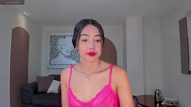 Snapshot of ScarlettBlaze_ chatting on November 5, 2025, 12:08 pm ScarlettBlaze online show from November 5, 2025, 12:08 pm