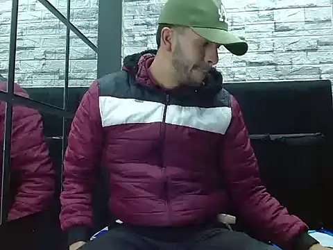 Snapshot of pether_hairy chatting on November 16, 2025, 12:59 am pether hairy online show from November 16, 2025, 12:59 am