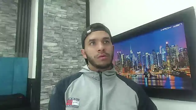 Snapshot of pether_hairy chatting on October 22, 2025, 3:17 am pether hairy online show from October 22, 2025, 3:17 am