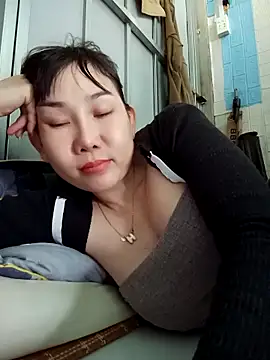 Snapshot of Ana-love2025 chatting on November 7, 2025, 1:54 am Ana-love2025 online show from November 7, 2025, 1:54 am