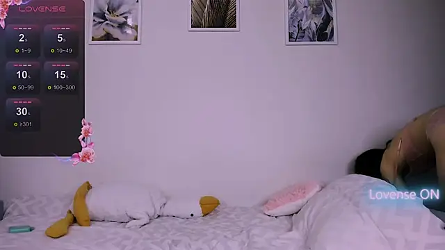 Snapshot of 3_Cara_Delfie_4 chatting on November 15, 2025, 12:14 am 3 Cara Delfie 4 online show from November 15, 2025, 12:14 am