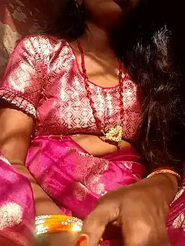 Hot Lilly02 online show from November 30, 2025, 7:42 am