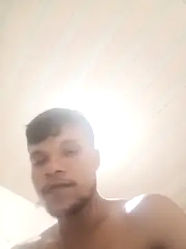 Snapshot of bullamon6549 chatting on October 23, 2025, 4:49 pm bullamon6549 online show from October 23, 2025, 4:49 pm