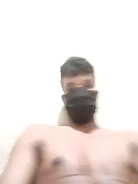 Snapshot of bullamon6549 chatting on October 22, 2025, 5:34 pm bullamon6549 online show from October 22, 2025, 5:34 pm