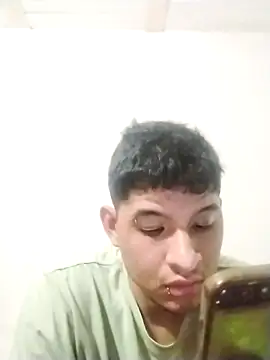 Snapshot of Rivera13xxx chatting on October 27, 2025, 2:34 am Rivera13xxx online show from October 27, 2025, 2:34 am