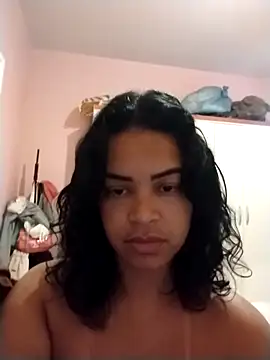 Snapshot of Yse_Morena chatting on October 19, 2025, 1:47 pm Yse Morena online show from October 19, 2025, 1:47 pm