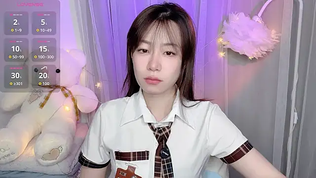 April 2025 online show from October 19, 2025, 3:59 pm