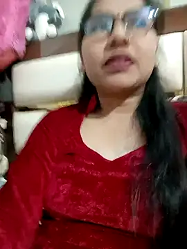 Snapshot of Vanshika1432 chatting on November 14, 2025, 9:13 am Vanshika1432 online show from November 14, 2025, 9:13 am