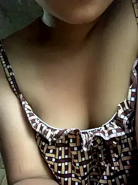 Snapshot of Embe-xinh18 chatting on October 24, 2025, 6:56 am Embe-xinh18 online show from October 24, 2025, 6:56 am