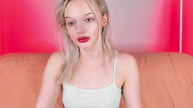 Snapshot of AlessaKiss chatting on June 30, 2026, 2:22 am AlessaKiss online show from June 30, 2026, 2:22 am