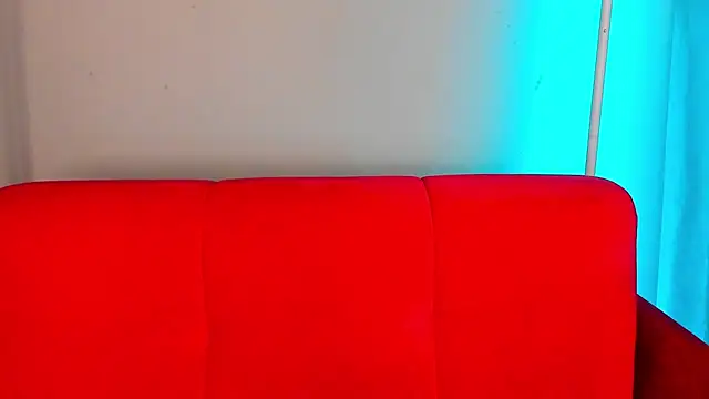 Snapshot of AlessaKiss chatting on February 21, 2026, 9:11 am AlessaKiss online show from February 21, 2026, 9:11 am