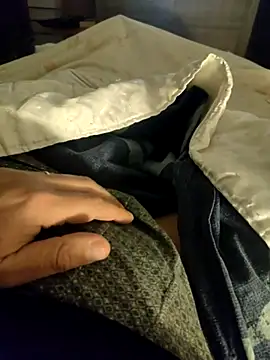 Italianstyle79 online show from October 20, 2025, 9:04 pm