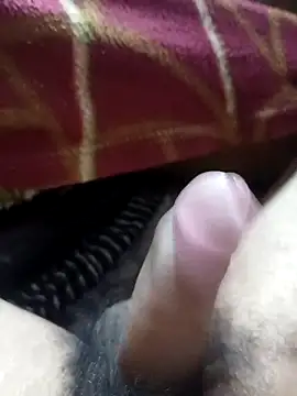 Soumyajit129ommk online show from April 8, 2026, 2:35 am