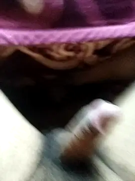 Soumyajit129ommk online show from December 22, 2025, 2:44 am