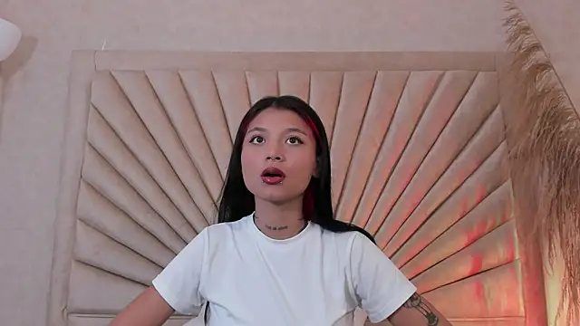 Emma duff online show from October 17, 2025, 11:34 am