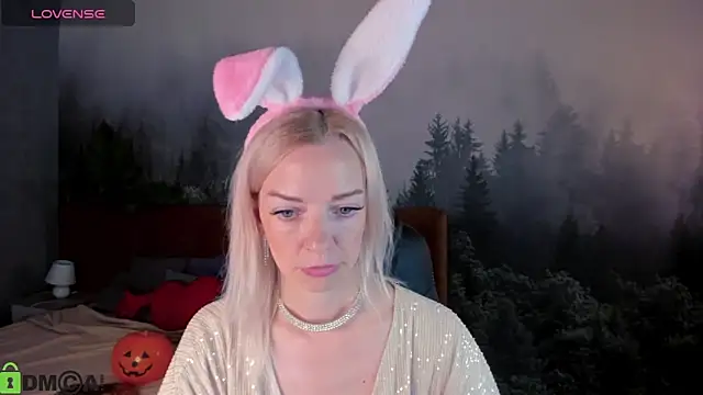 Snapshot of _Keetti_ chatting on October 23, 2025, 12:42 am Keetti online show from October 23, 2025, 12:42 am