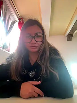 gabriellacali online show from November 19, 2025, 8:47 am