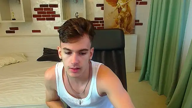 Snapshot of BradyFlint chatting on November 12, 2025, 6:06 am BradyFlint online show from November 12, 2025, 6:06 am