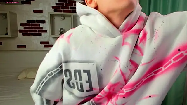 Snapshot of BradyFlint chatting on February 12, 2026, 5:07 am BradyFlint online show from February 12, 2026, 5:07 am