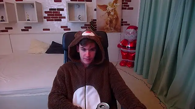 Snapshot of BradyFlint chatting on December 16, 2025, 5:22 am BradyFlint online show from December 16, 2025, 5:22 am