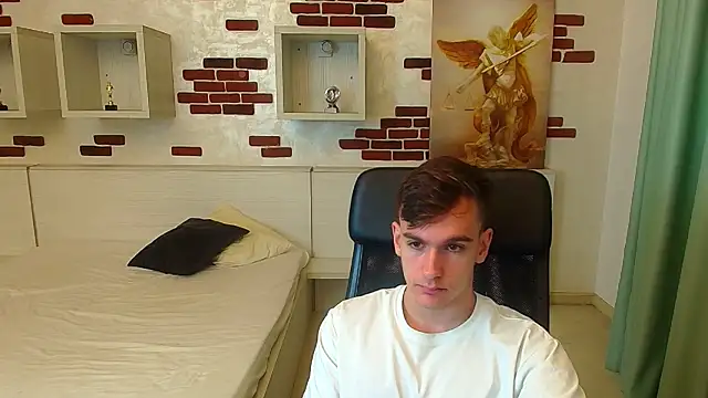 Snapshot of BradyFlint chatting on November 30, 2025, 5:52 am BradyFlint online show from November 30, 2025, 5:52 am