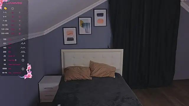 Snapshot of Ruth_Peters chatting on November 11, 2025, 8:31 am Ruth Peters online show from November 11, 2025, 8:31 am