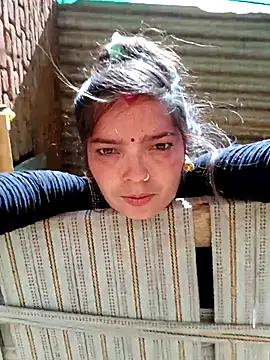 Snapshot of M-MAYA chatting on January 7, 2026, 7:02 am M-MAYA online show from January 7, 2026, 7:02 am