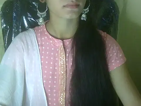 Snapshot of Shezi_N chatting on October 24, 2025, 8:46 am Shezi N online show from October 24, 2025, 8:46 am