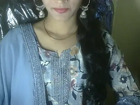 Snapshot of Shezi_N chatting on November 20, 2025, 1:23 pm Shezi N online show from November 20, 2025, 1:23 pm