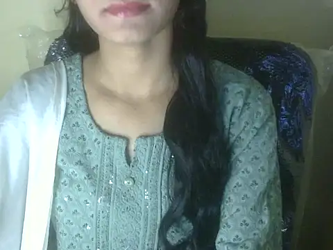 Snapshot of Shezi_N chatting on November 26, 2025, 12:38 pm Shezi N online show from November 26, 2025, 12:38 pm