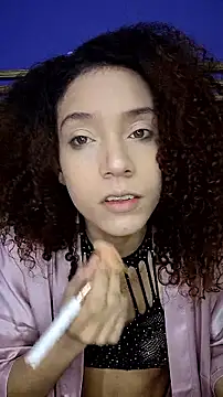 Luna-Vixen1 online show from January 17, 2026, 12:31 pm