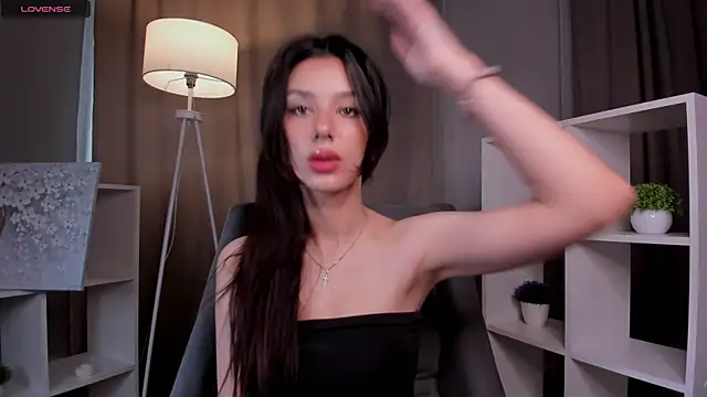 DemetraSadahiro online show from January 7, 2026, 10:31 am