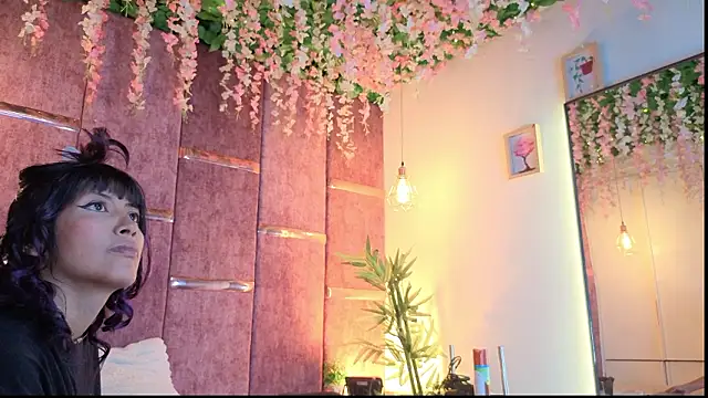 Snapshot of Rynka_ chatting on March 6, 2026, 4:07 am Rynka online show from March 6, 2026, 4:07 am