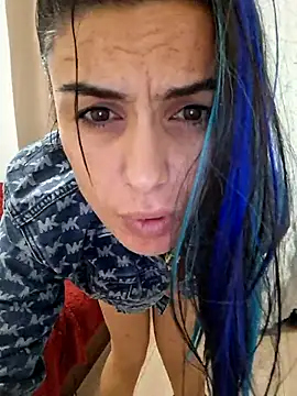 Snapshot of Your_Desires07 chatting on February 15, 2026, 3:51 am Your Desires07 online show from February 15, 2026, 3:51 am