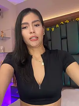 Snapshot of TanyaBello chatting on December 5, 2025, 3:43 pm TanyaBello online show from December 5, 2025, 3:43 pm