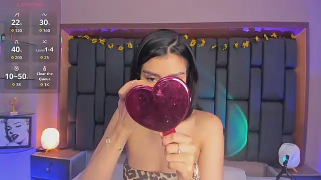 TanyaBello online show from December 19, 2025, 12:51 pm