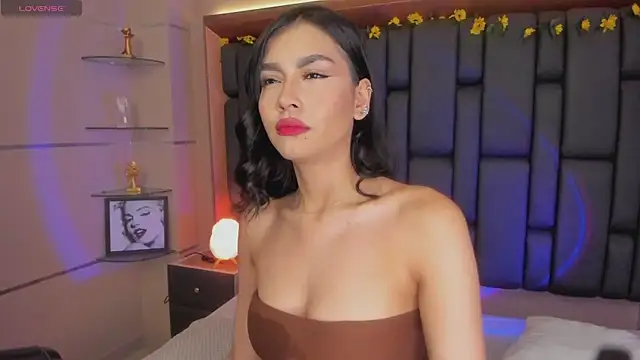 Snapshot of TanyaBello chatting on November 28, 2025, 1:11 pm TanyaBello online show from November 28, 2025, 1:11 pm